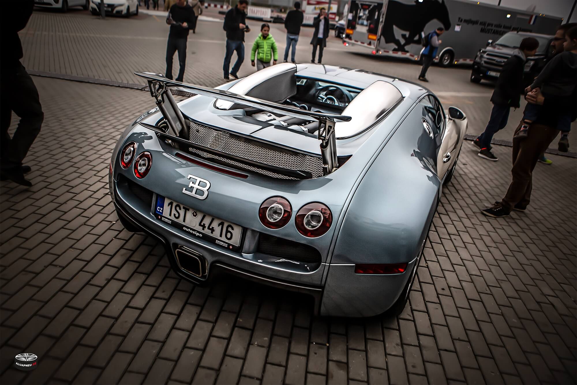 Hliníková kola Bugatti Veyron
