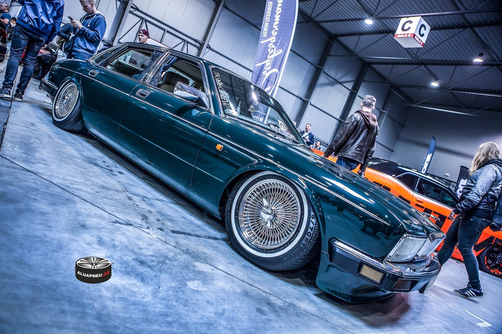 Alu kola Jaguar - tuning elektrony - Prague Car Festival