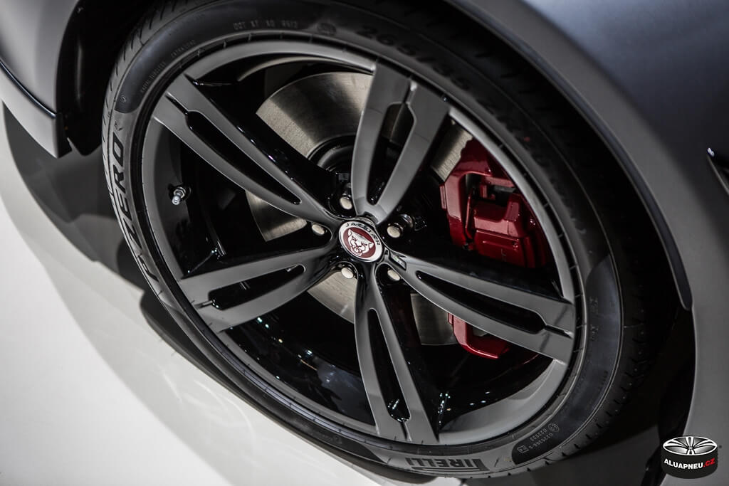 Alu kola original Jaguar - black Jaguar rims