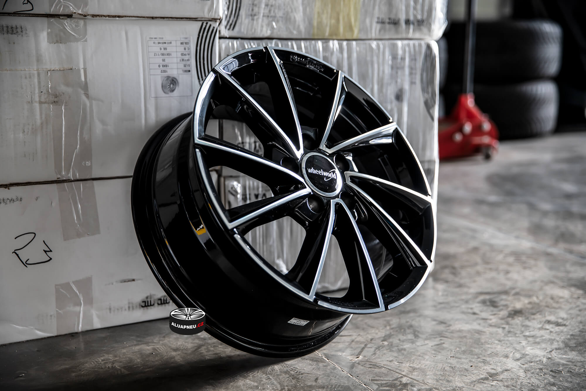  WheelWorld WH29
