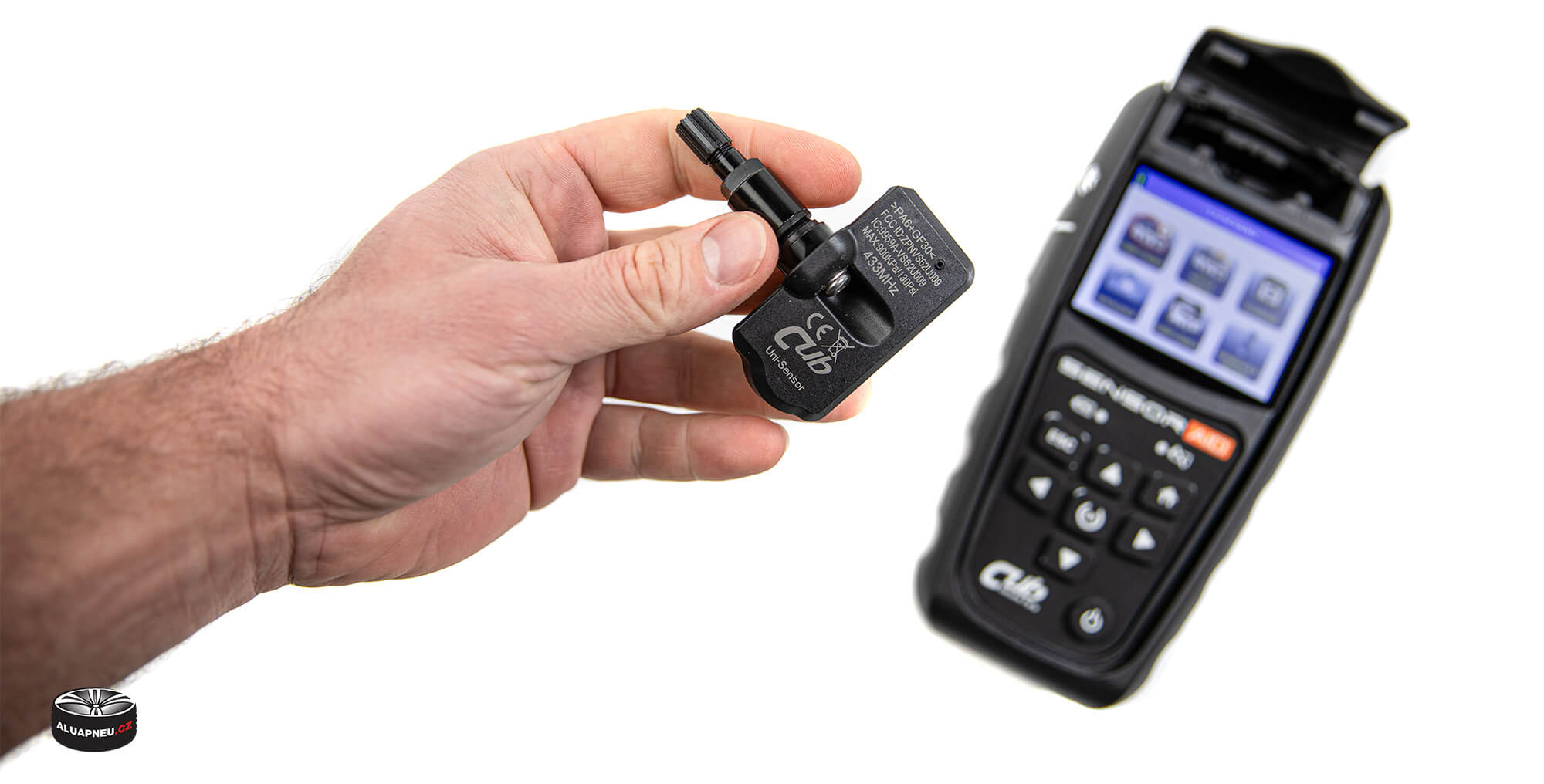 Dtpms Instrument TPMS senzory tlaku v pneumatikách. Vznik, výhody a nevýhody. | AluaPneu.cz
