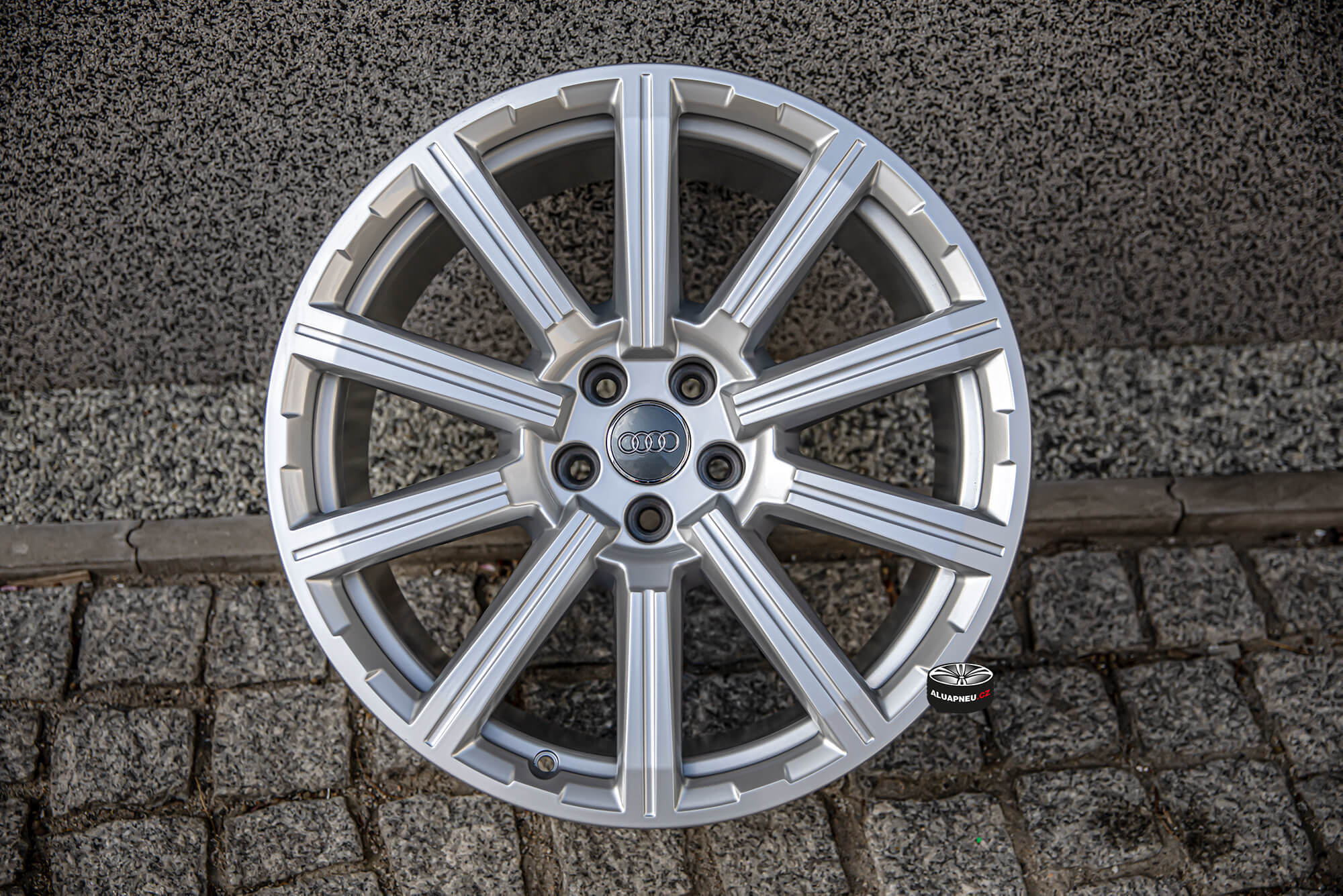 Originální Alu kola Audi 0075