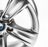Litá kola ORIGINÁLNÍ ALU KOLA BMW STYLING 391 5x120 16"