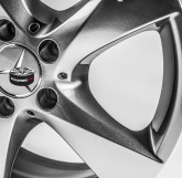 Alu disky ORIGINÁLNÍ ALU KOLA MERCEDES V 5x112 17"