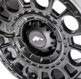 Litá kola JAPAN RACING model JRX10 BLACK 6x139.7 18"