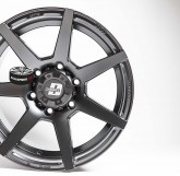 Alu disky INTER ACTION model DIESEL AVALANCHE BLACK MATT 6x139.7 17"