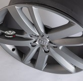 Elektrony Originální alu kola Audi 0062 grey matt 5x130 20"