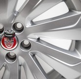 Litá kola ORIGINÁLNÍ ALU KOLA JAGUAR 0013 5x108 19"