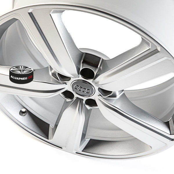 Originální alu kola Audi 071 27084