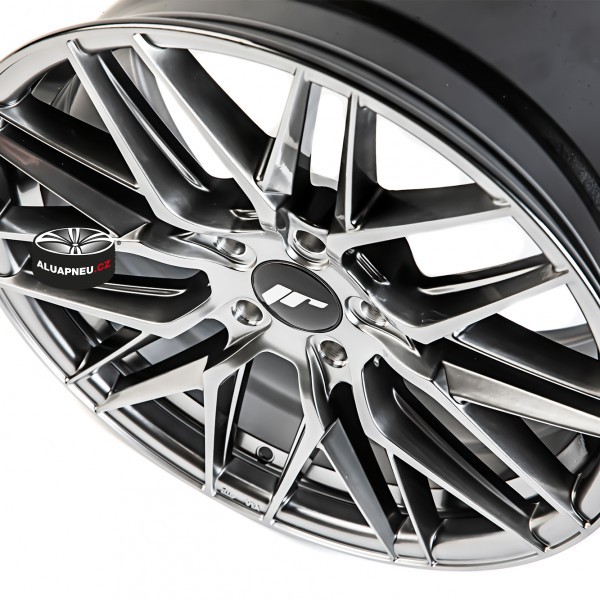 Japan Racing model JR28 Hb 42060